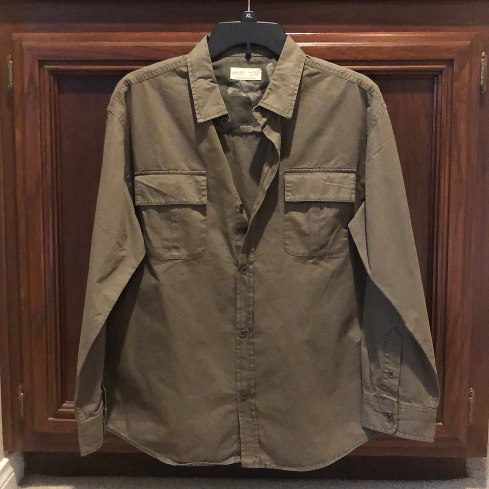 Boys Zara size 11/12 button down Olive long sleeve